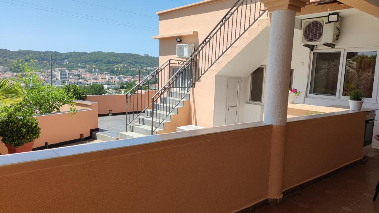 Guest'S House "Lindi&Roni" Διαμέρισμα Ούλτσιν Εξωτερικό φωτογραφία
