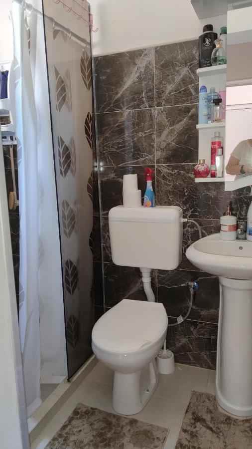 Guest'S House "Lindi&Roni" Διαμέρισμα Ούλτσιν Εξωτερικό φωτογραφία