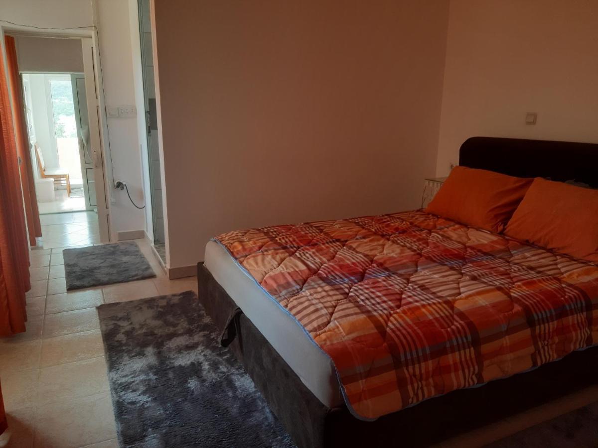 Guest'S House "Lindi&Roni" Διαμέρισμα Ούλτσιν Εξωτερικό φωτογραφία