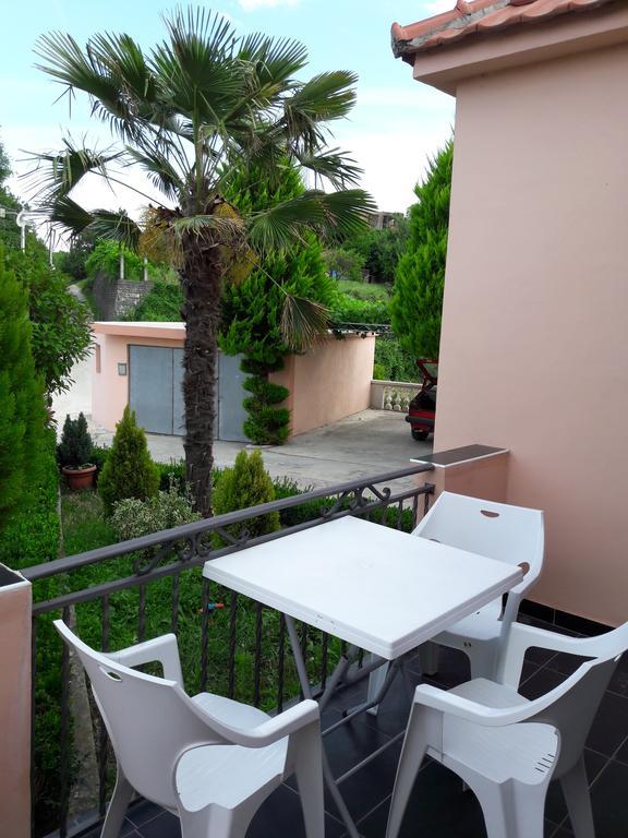Guest'S House "Lindi&Roni" Διαμέρισμα Ούλτσιν Εξωτερικό φωτογραφία